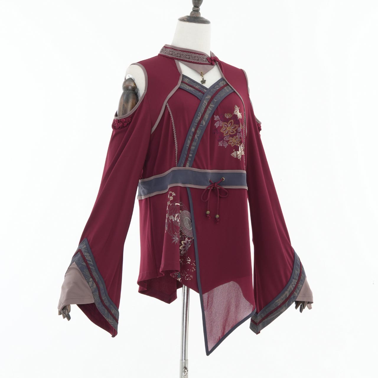 『鶴翼報恩録 ~ Requital of the Crane~』Cut-and-sew top【L】