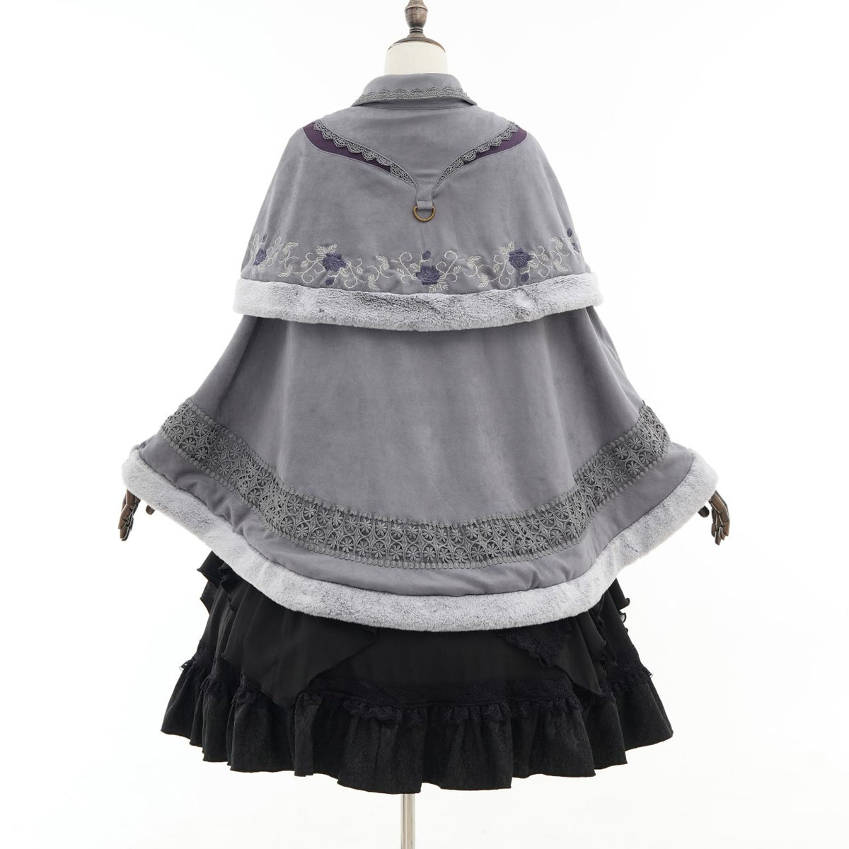 Villainess Elegance 2-Way Cape