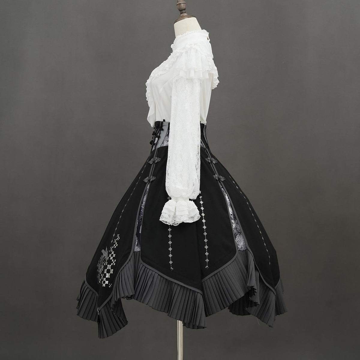 Temari-uta Cut-and-Sew Top 【M】