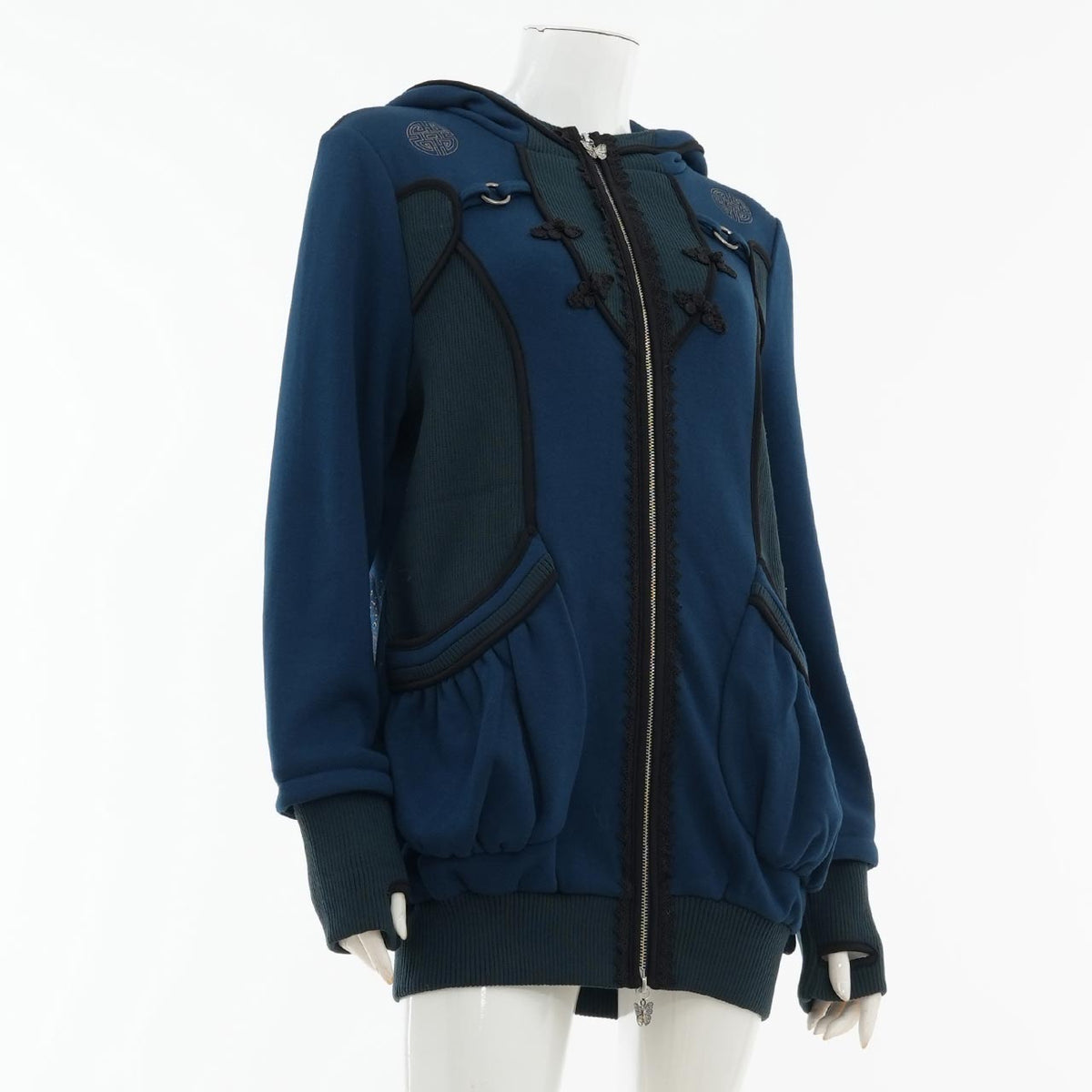 Temari-uta Fleece-Lined Blouson
