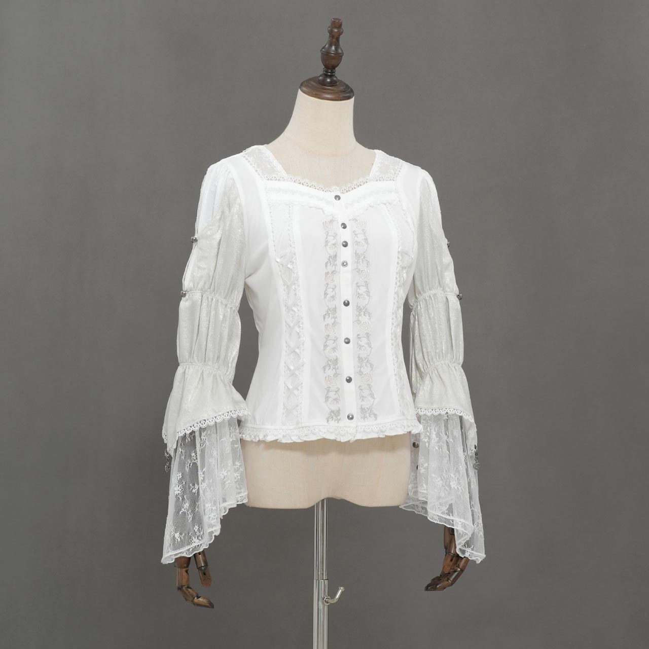 Larme d’Alice 姬袖蕾丝上衣