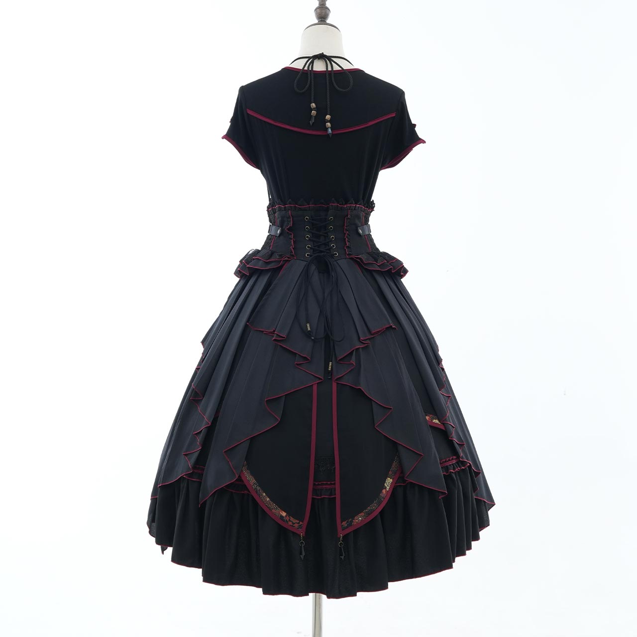 流転ノ月 The Shifting Moon Cut and Sew