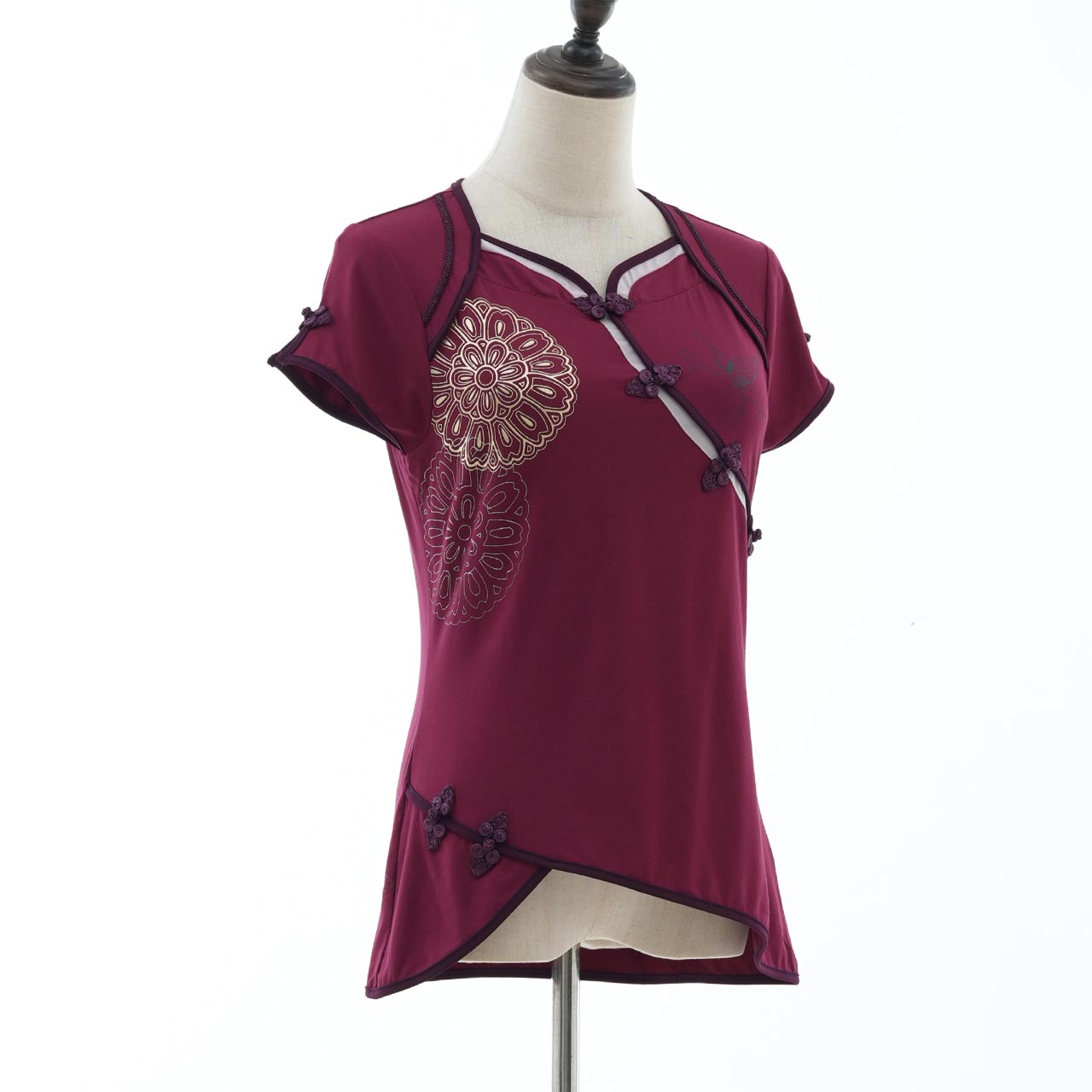 流転ノ月 The Shifting Moon Cut and Sew