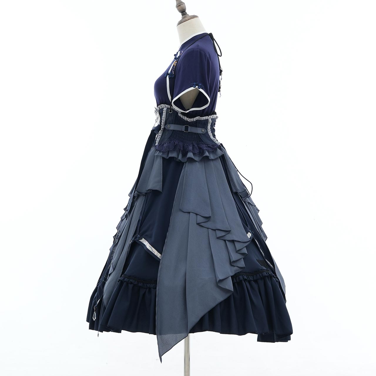 月影ノ華 Moonlight Blossom Cut-and-Sew Top
