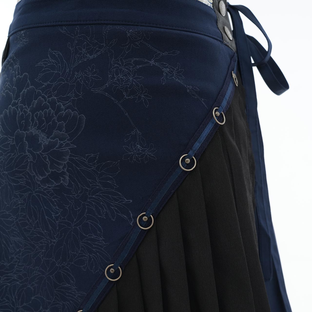 月光幻華 Moonlight Illusion Flower Overskirt 【L】