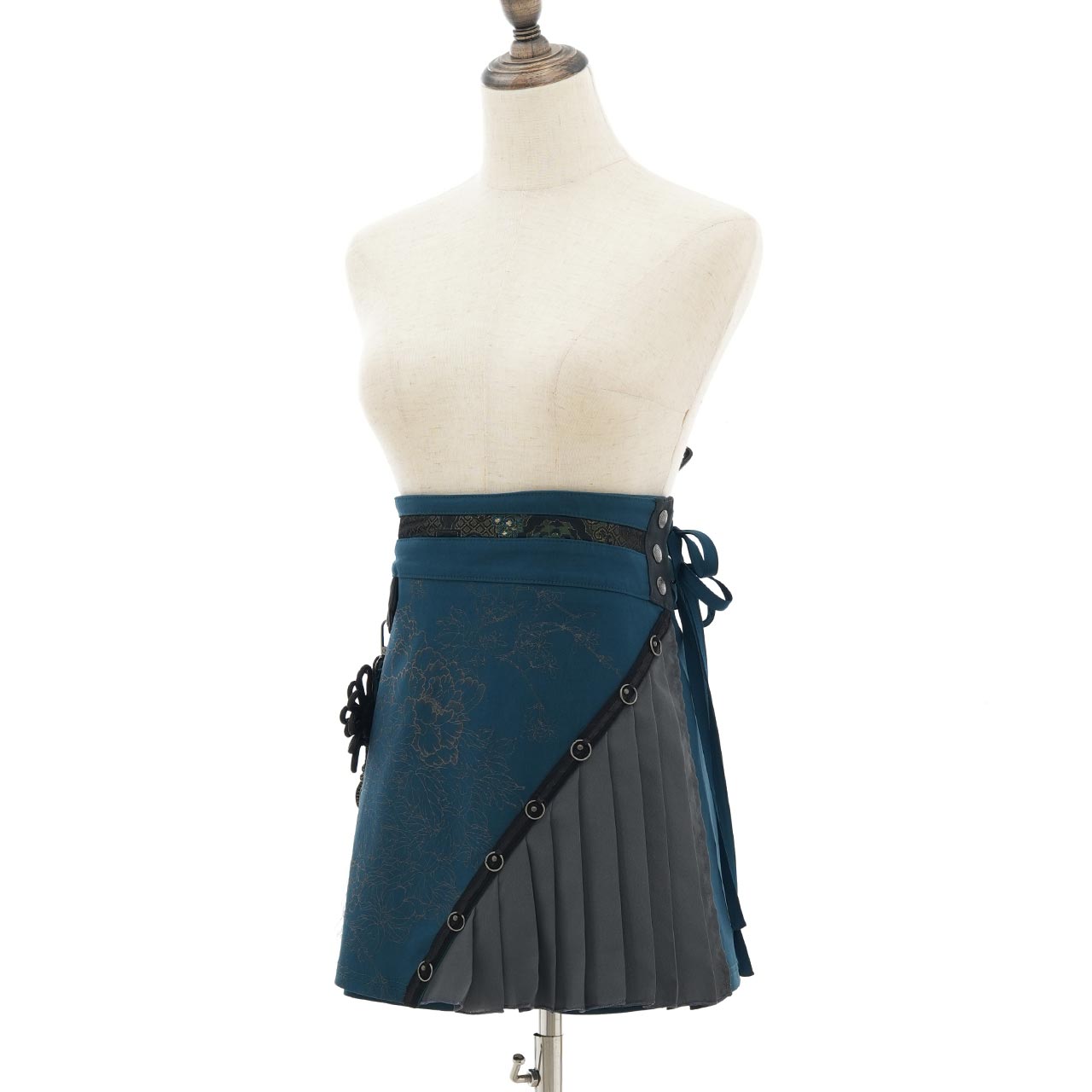 月光幻華 Moonlight Illusion Flower Overskirt 【L】