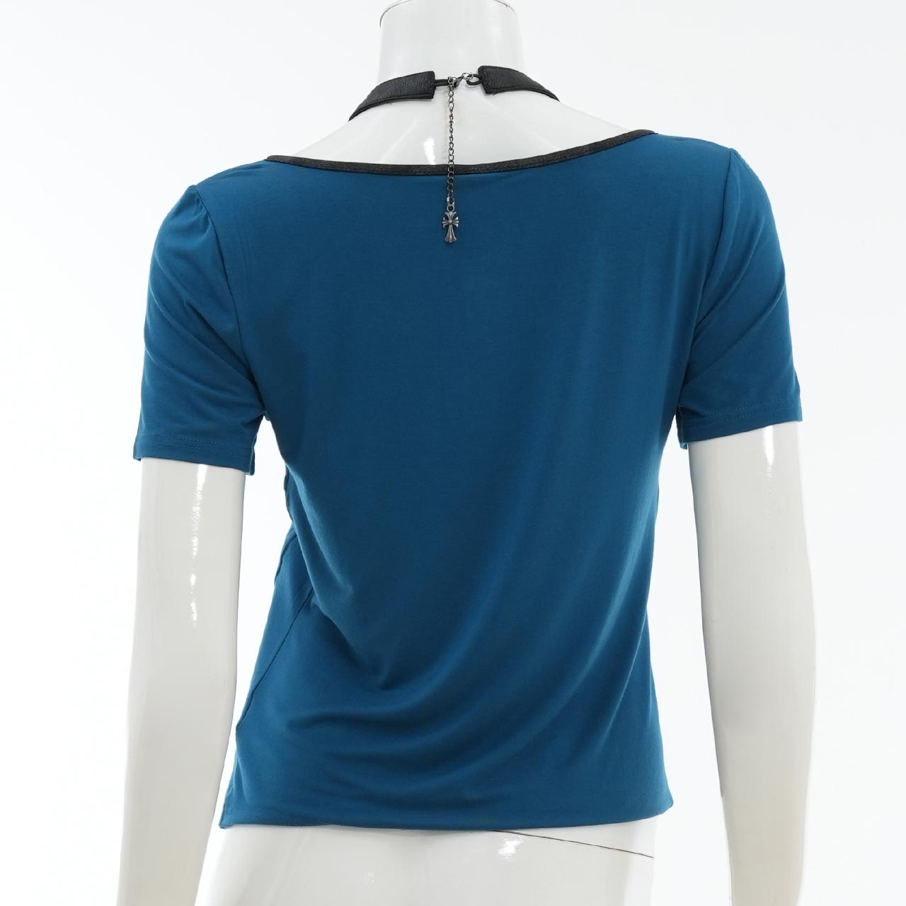 Remnants of Silent Depth Shirred Cut-and-Sew Top