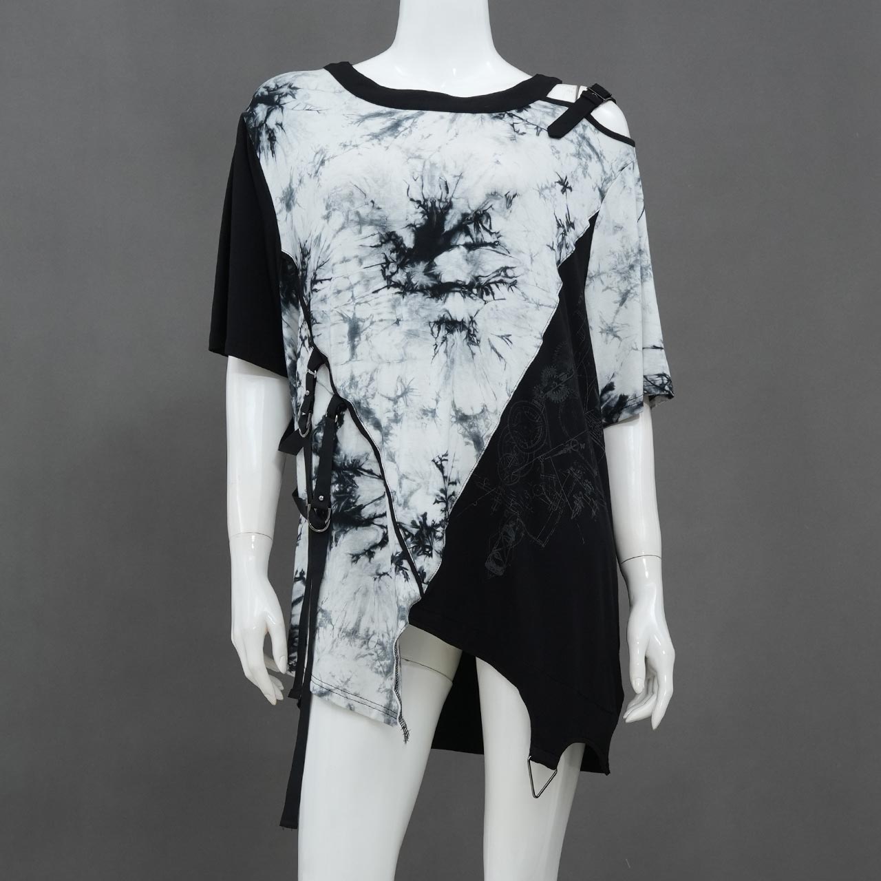 Tops – Ozz On Japan Official Global Store