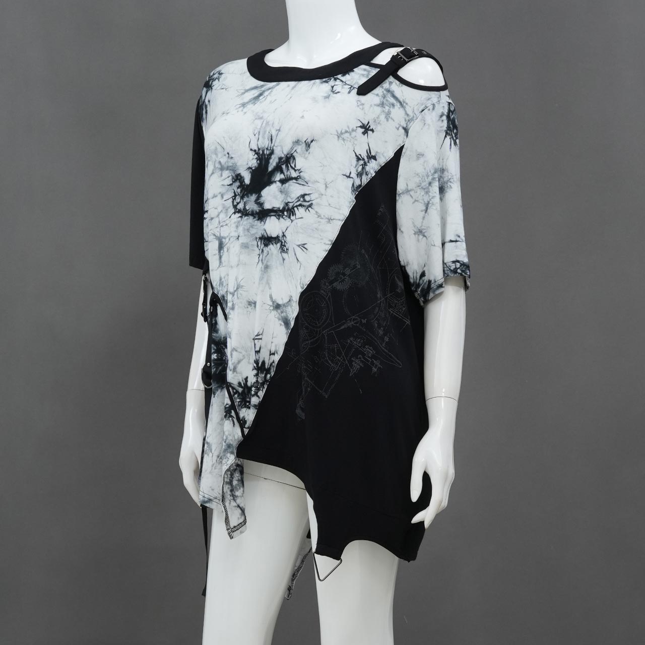 Architectural Solitude T-shirt