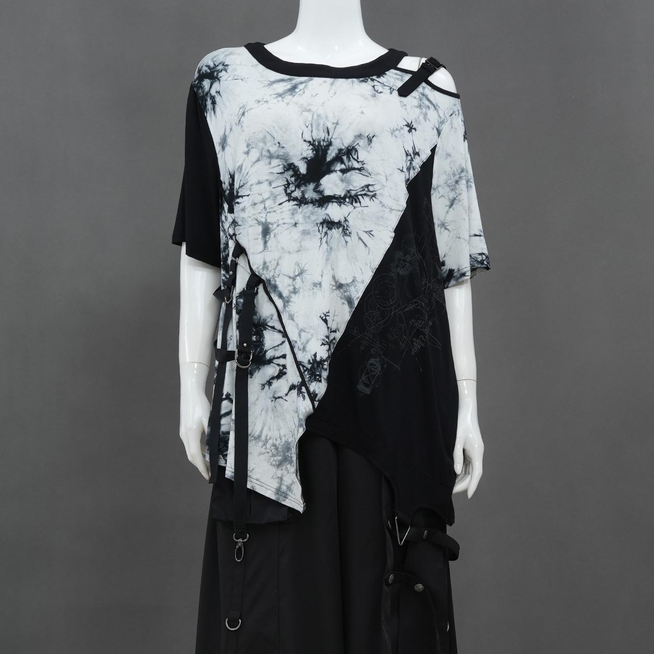 Architectural Solitude T-shirt