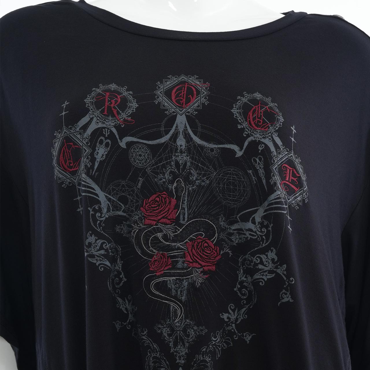CYBER-ROSE T-shirt