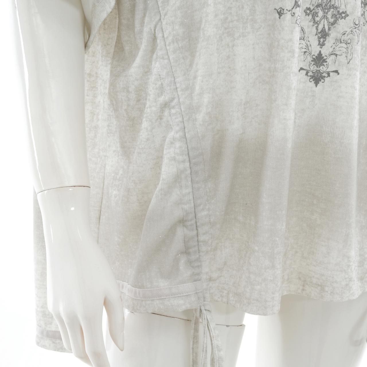 CYBER-ROSE T-shirt