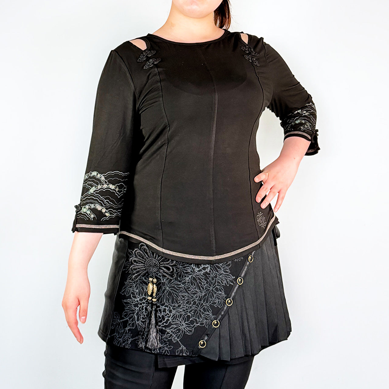 Tops – Ozz On Japan Official Global Store
