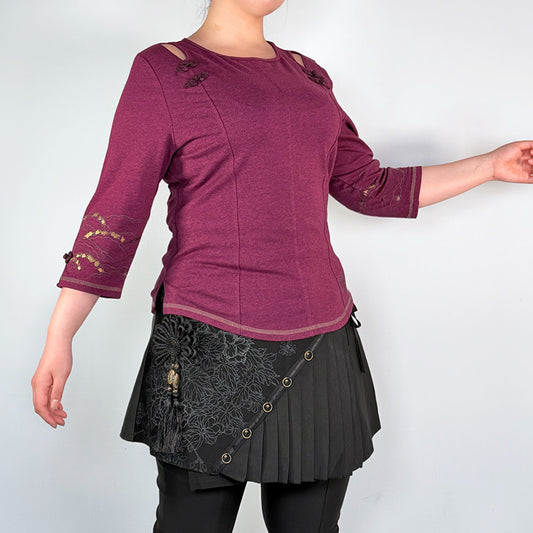 琉球浪漫物語 Ryukyu Romantic Story – Open-Shoulder Cut-and-Sew Top 【L】