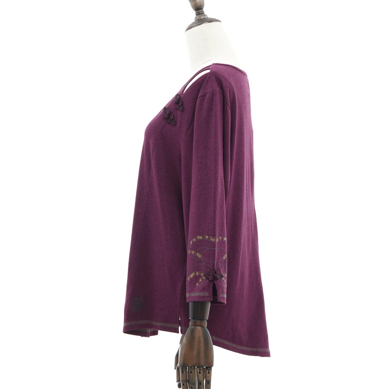 琉球浪漫物語 Ryukyu Romantic Story – Open-Shoulder Cut-and-Sew Top 【L】
