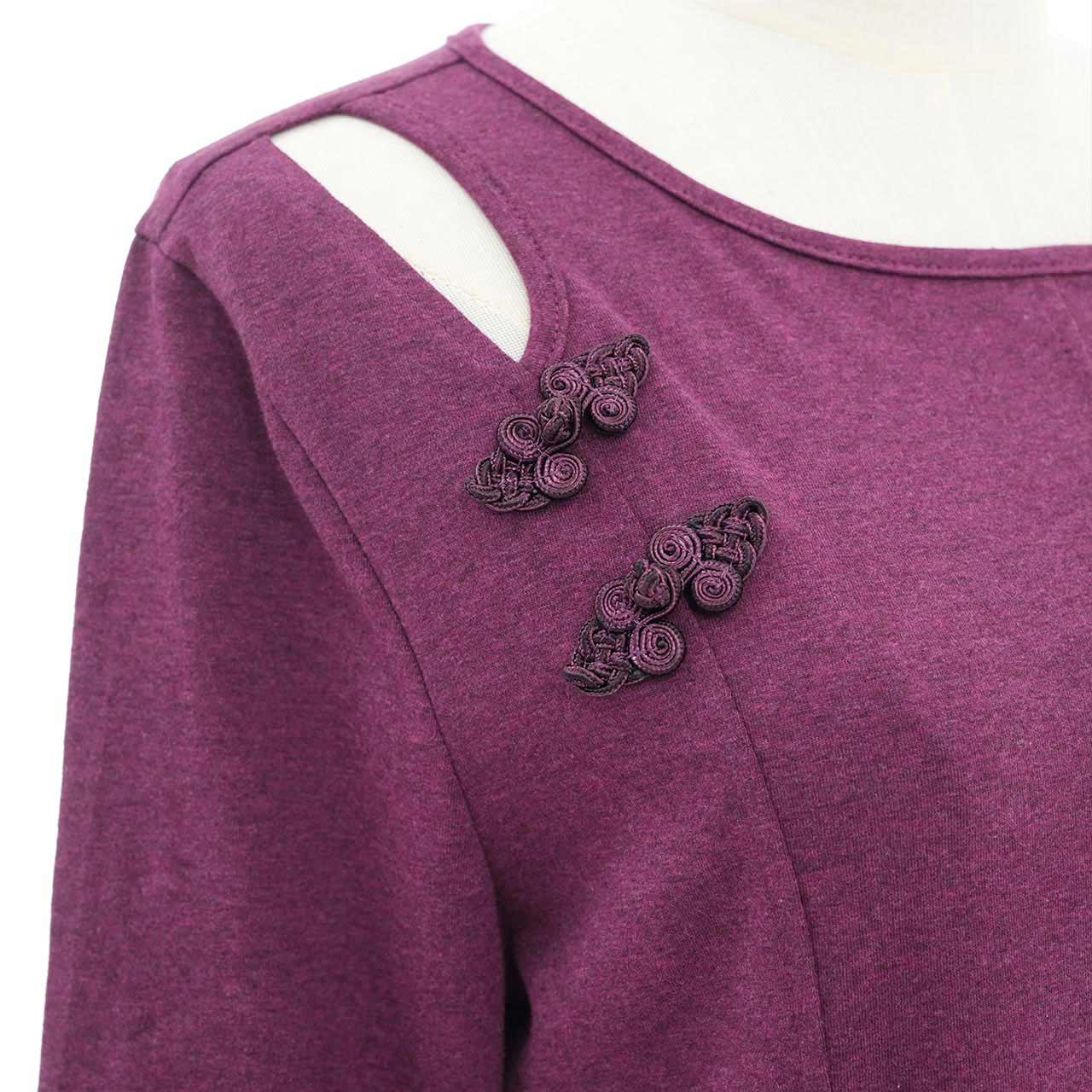 琉球浪漫物語 Ryukyu Romantic Story – Open-Shoulder Cut-and-Sew Top 【M】