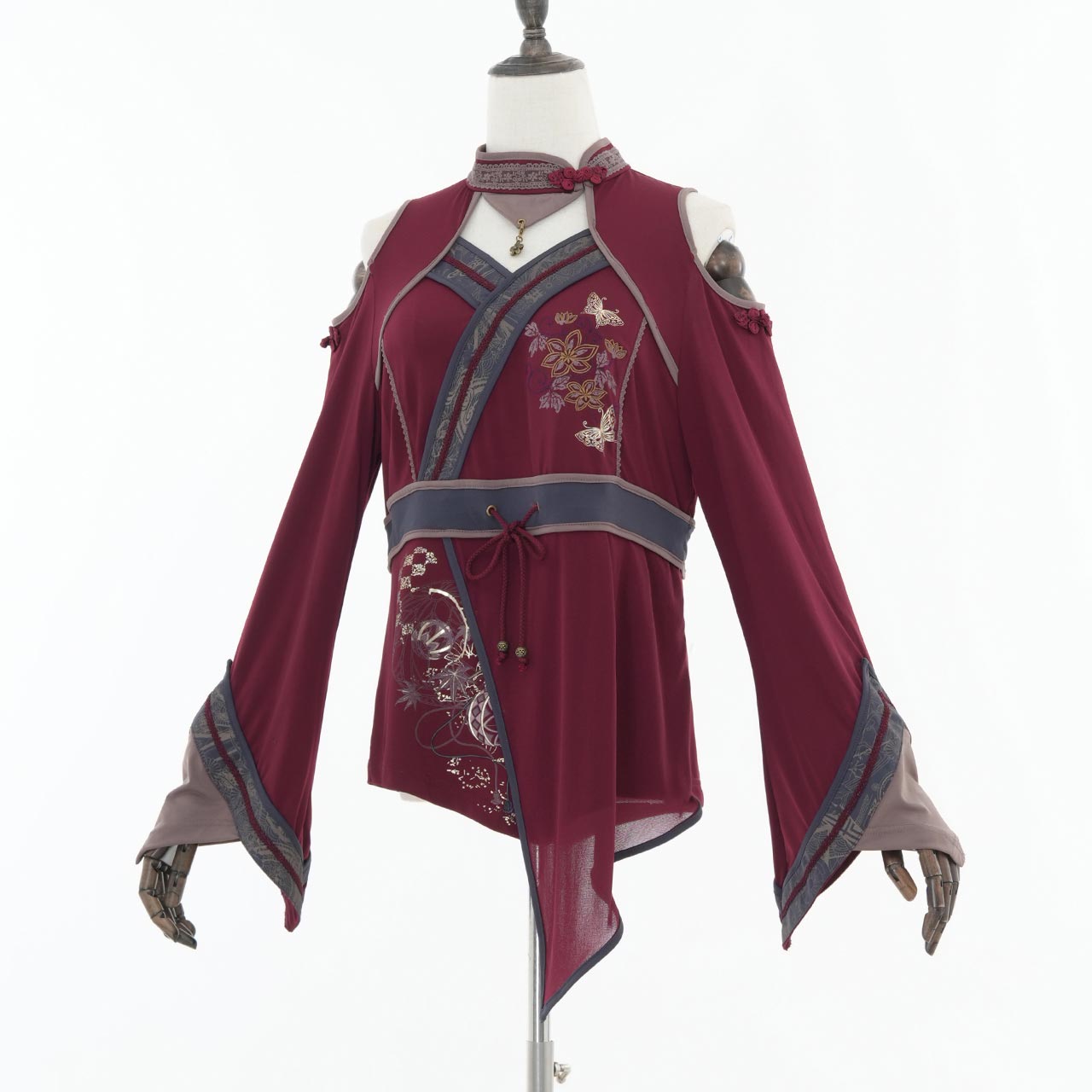 『鶴翼報恩録 ～ Requital of the Crane～』Cut-and-sew top【M】