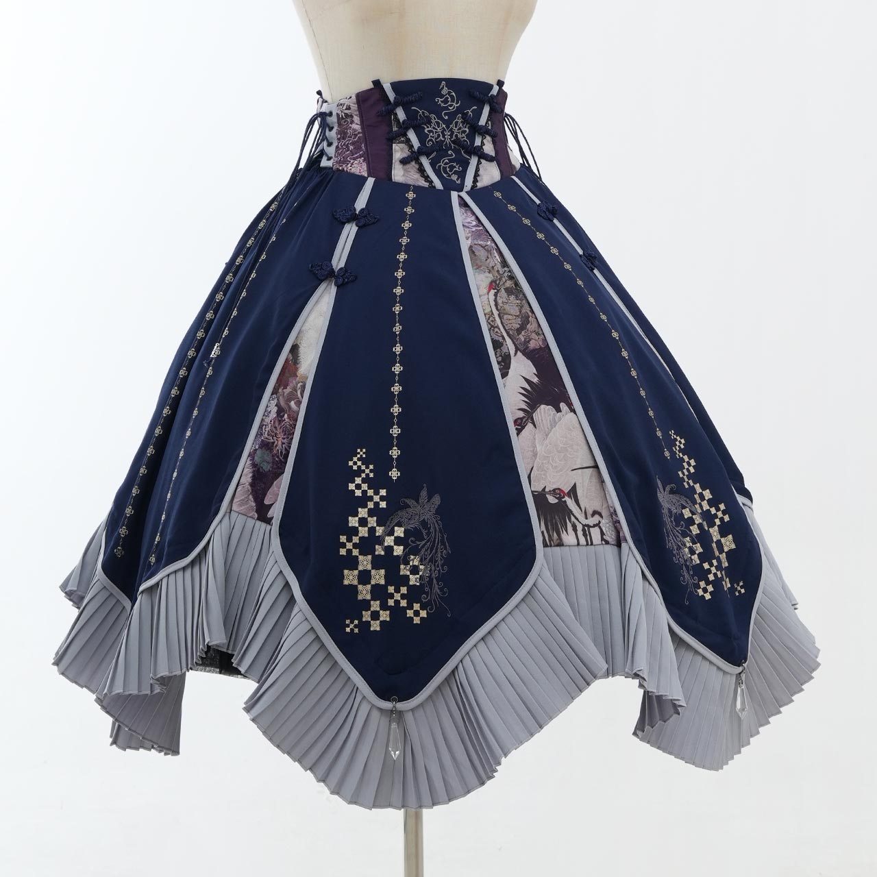『鶴翼報恩録 ～ Requital of the Crane～』Skirt