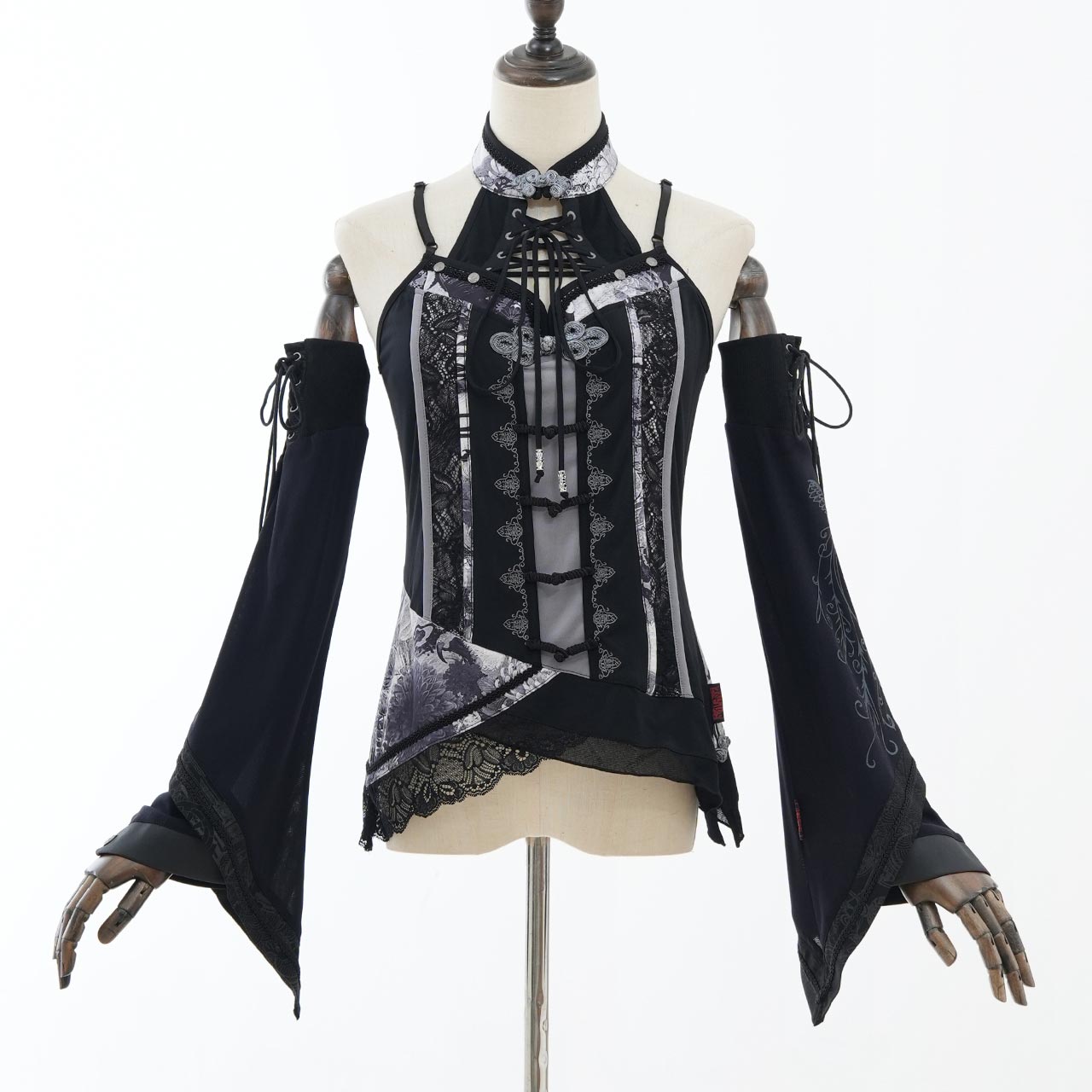 『鶴翼報恩録 ～ Requital of the Crane～』Arm Covers