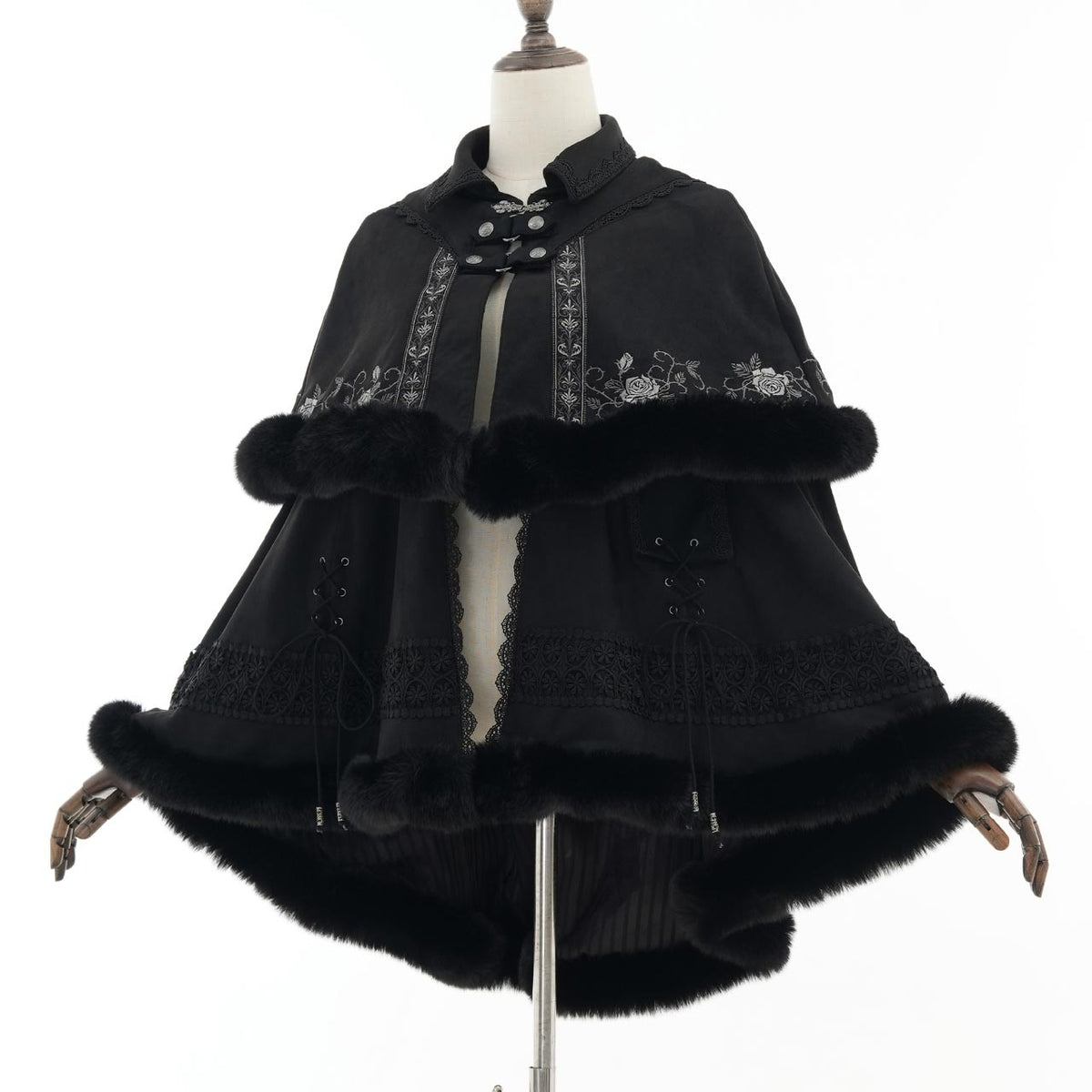 Villainess Elegance 2-Way Cape