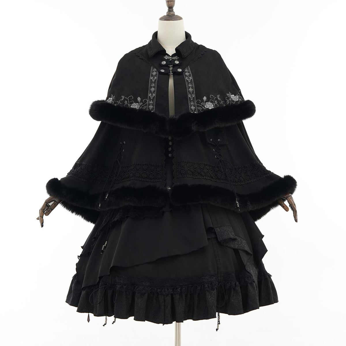 Villainess Elegance 2-Way Cape