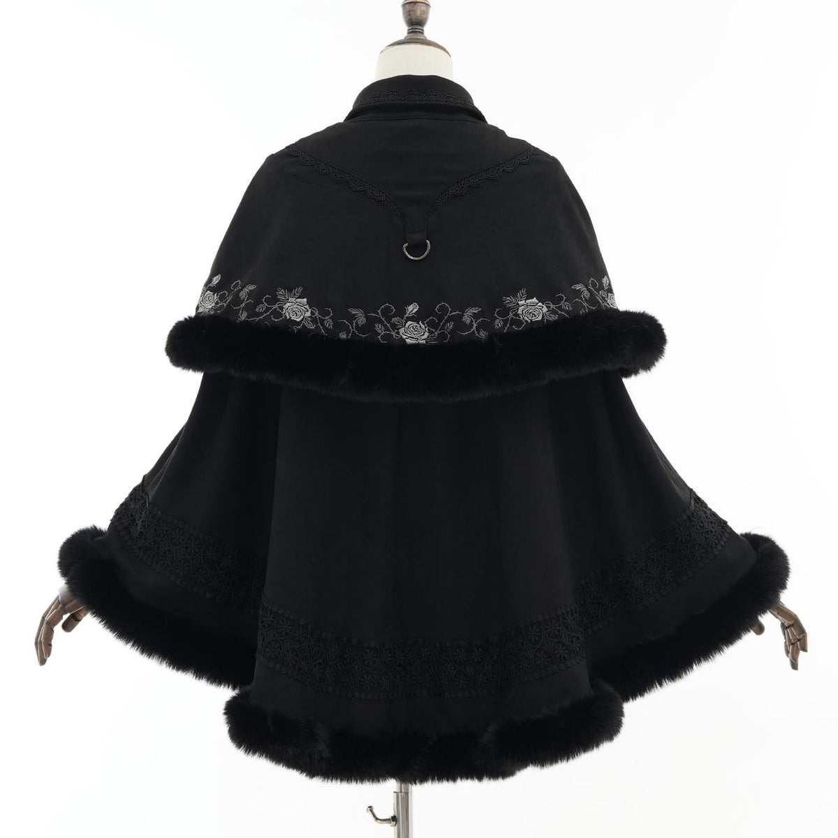 Villainess Elegance 2-Way Cape