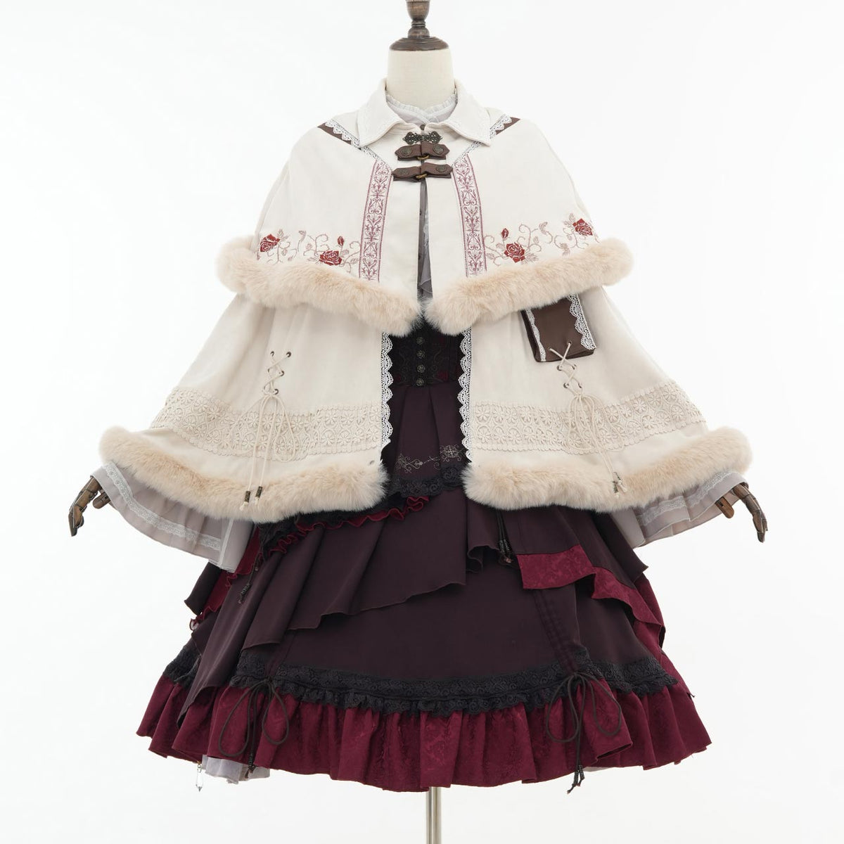 Villainess Elegance 2-Way Cape