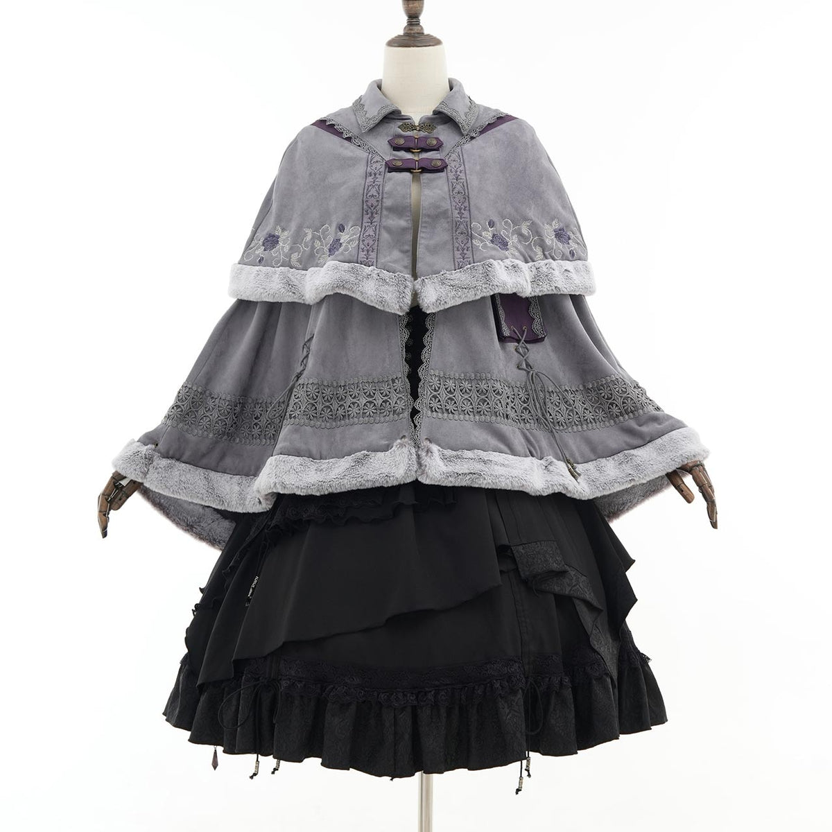 Villainess Elegance 2-Way Cape