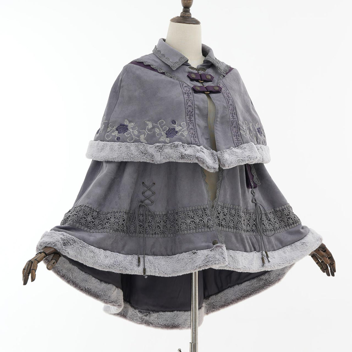 Villainess Elegance 2-Way Cape