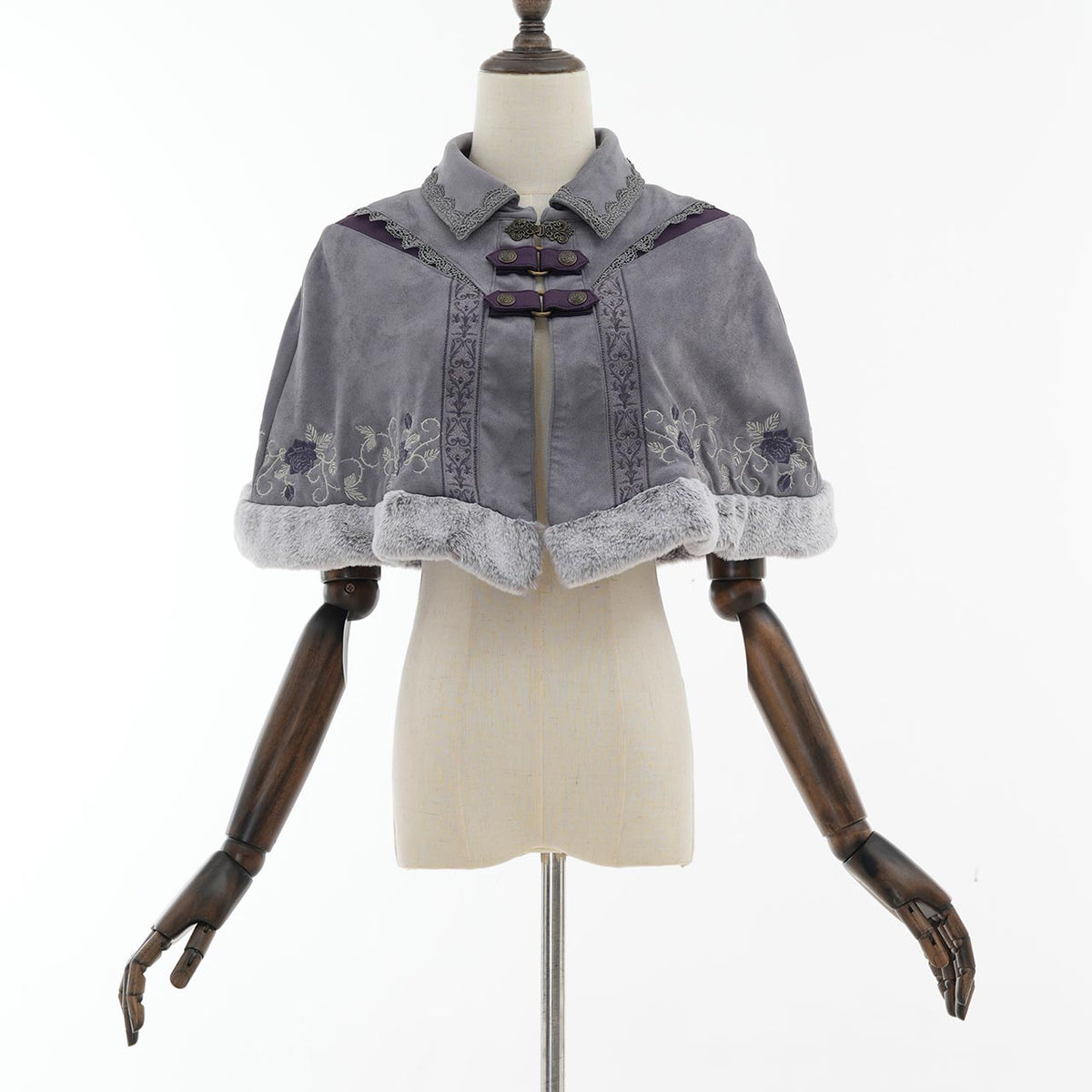 Villainess Elegance 2-Way Cape