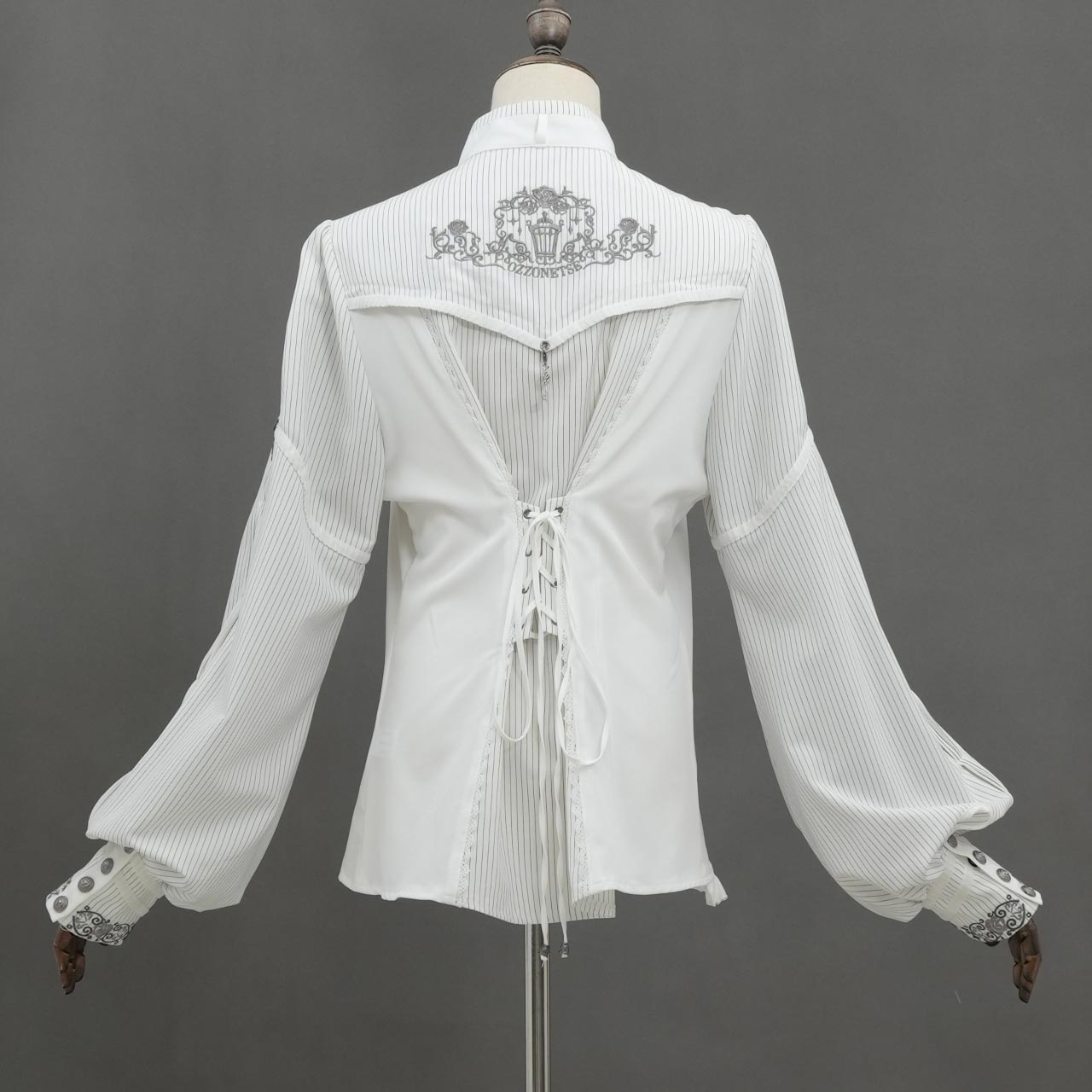 Grand Foyer Hotel Asymmetrical blouse【L】