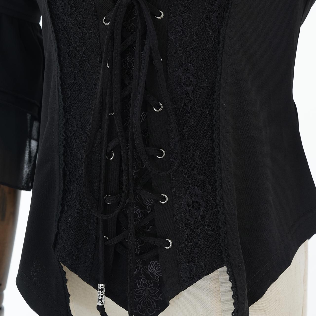 Grand Foyer Hotel Bat-wing collar top