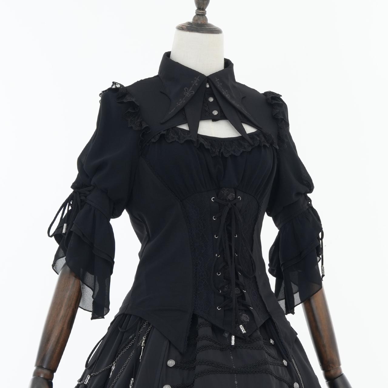 Grand Foyer Hotel Bat-wing collar top
