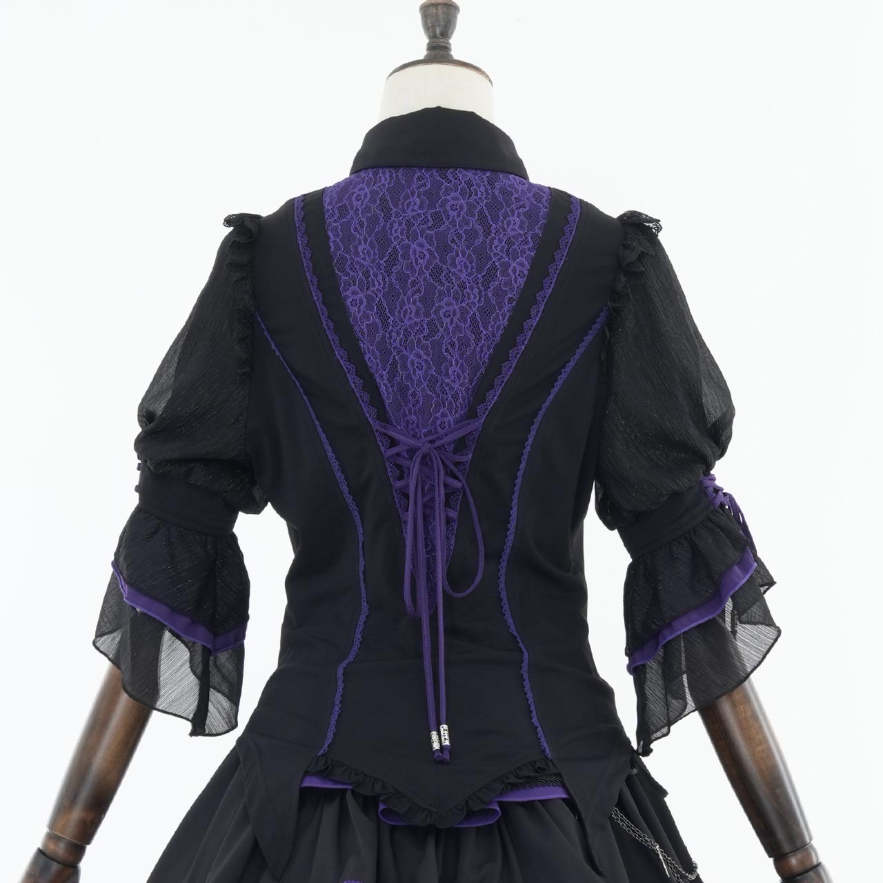 Grand Foyer Hotel Bat-wing collar top