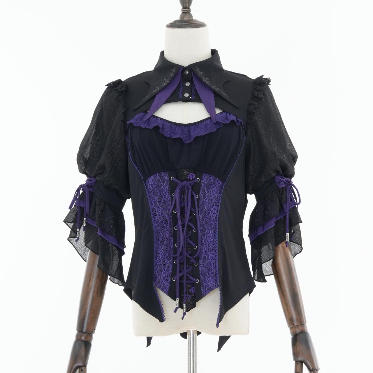 Grand Foyer Hotel Bat-wing collar top