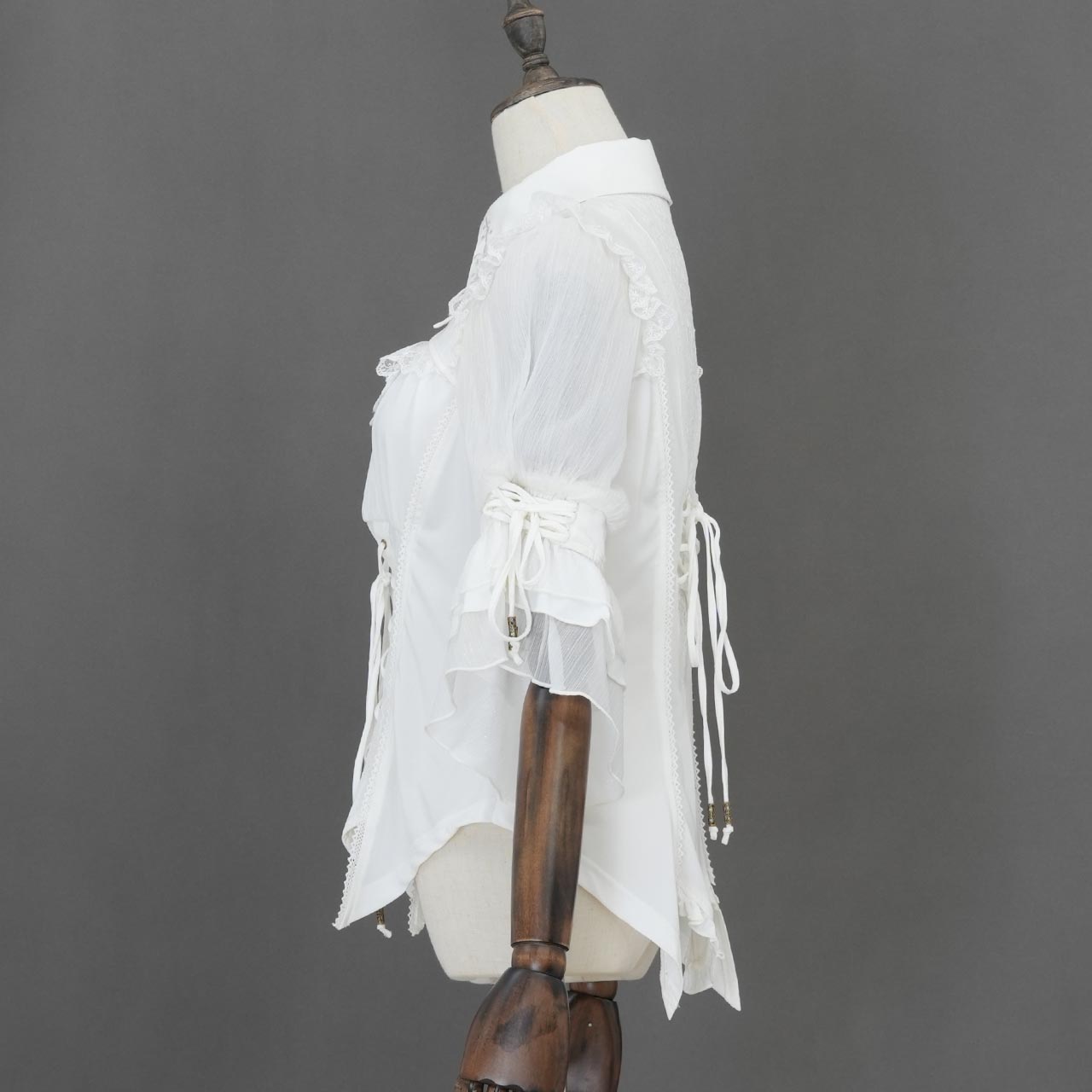 Grand Foyer Hotel Bat-wing collar top