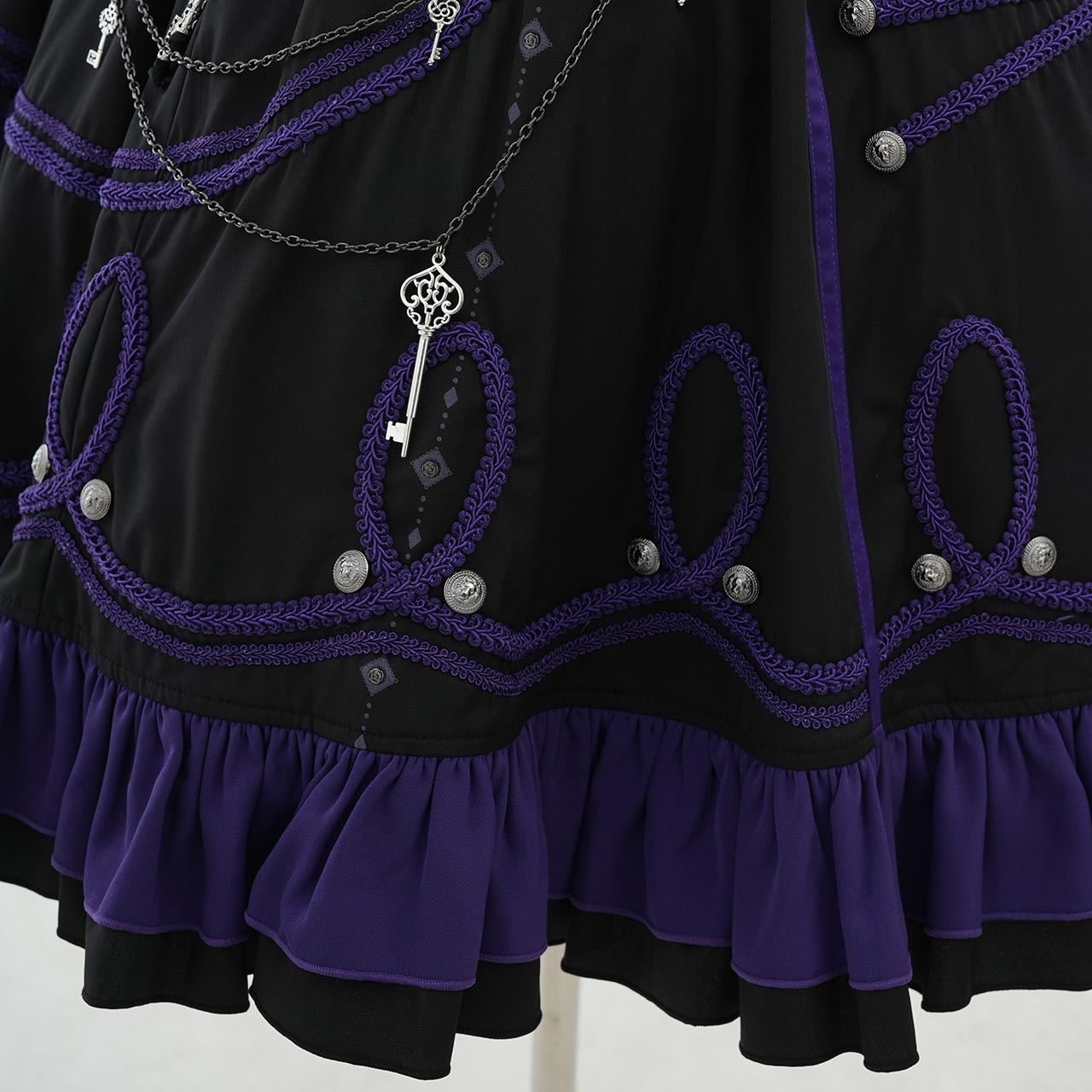 Grand Foyer Hotel Braid-Design Skirt