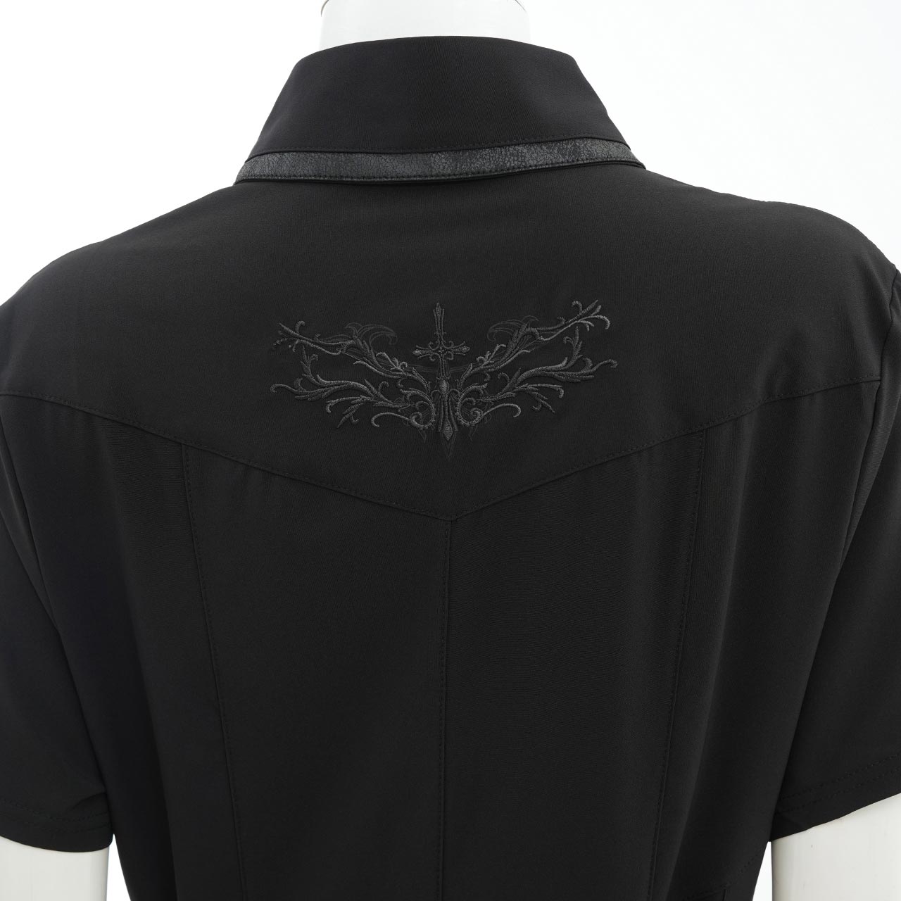 Ashes of the Elysium Short-Sleeve Long Blouse