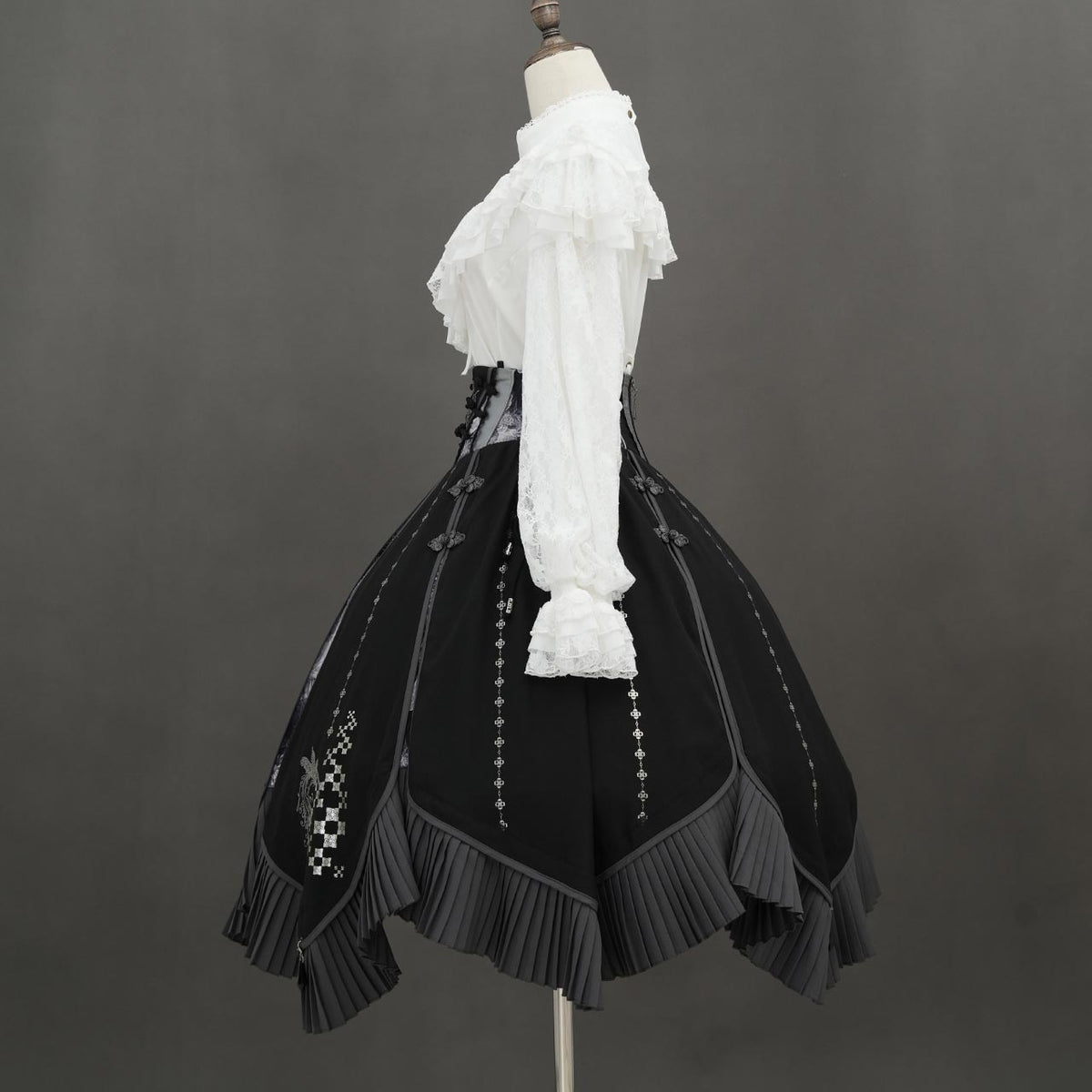 Temari-uta Cut-and-Sew Top 【L】