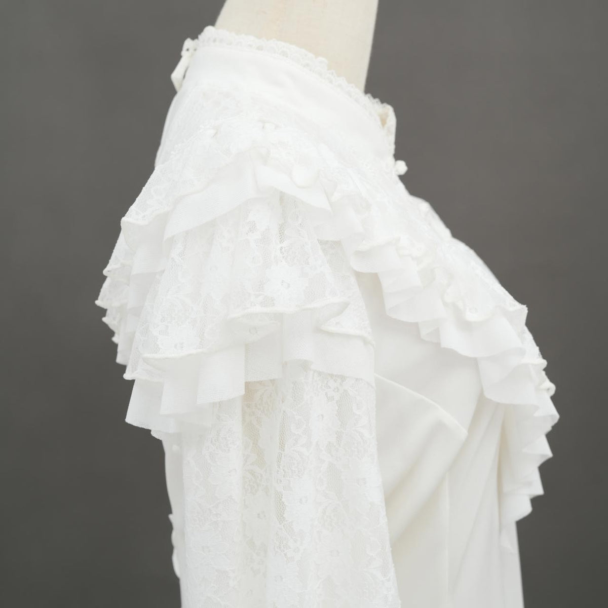 Temari-uta Cut-and-Sew Top 【L】