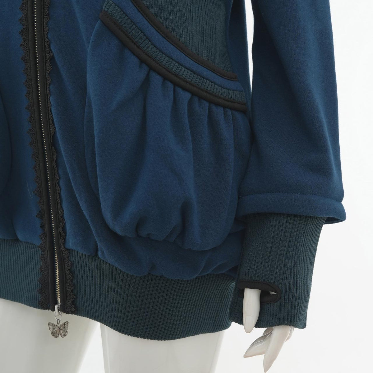 Temari-uta Fleece-Lined Blouson