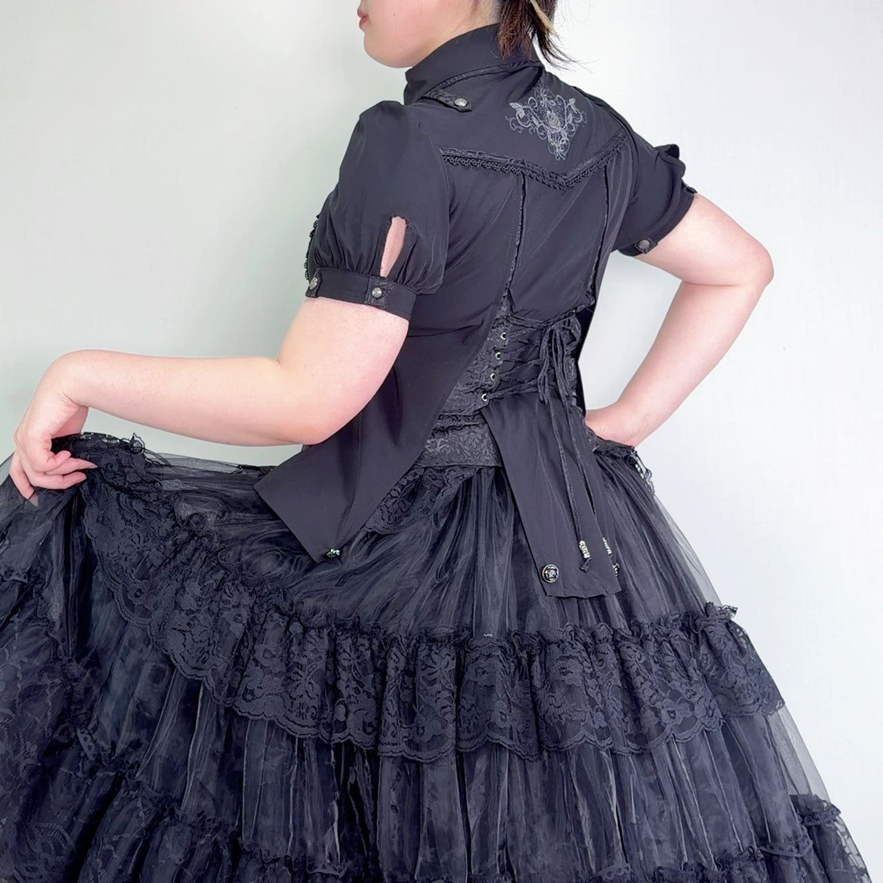 Whimsical Rosy Cats blouse with jabot 【L】