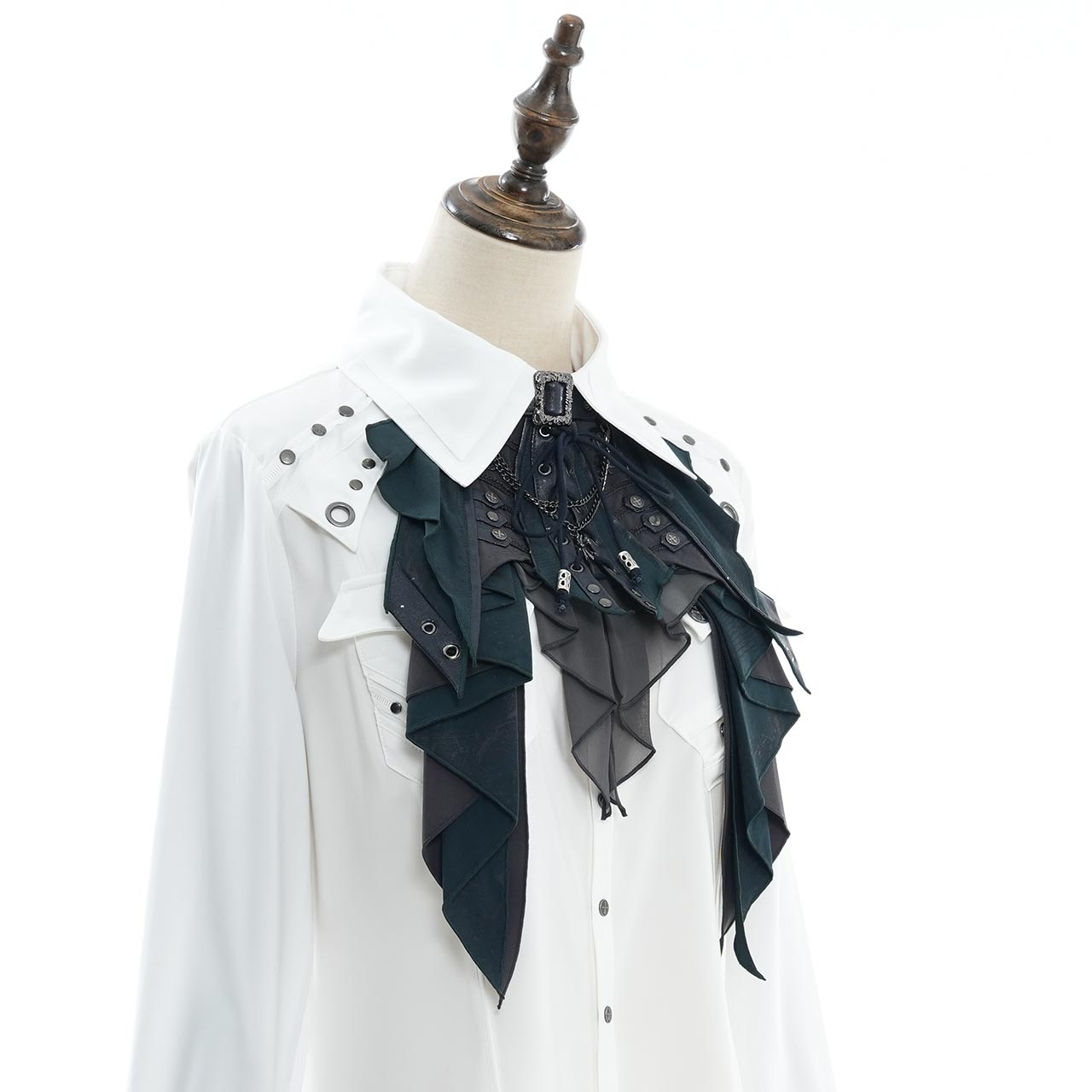 Phantom echoes lead Jabot