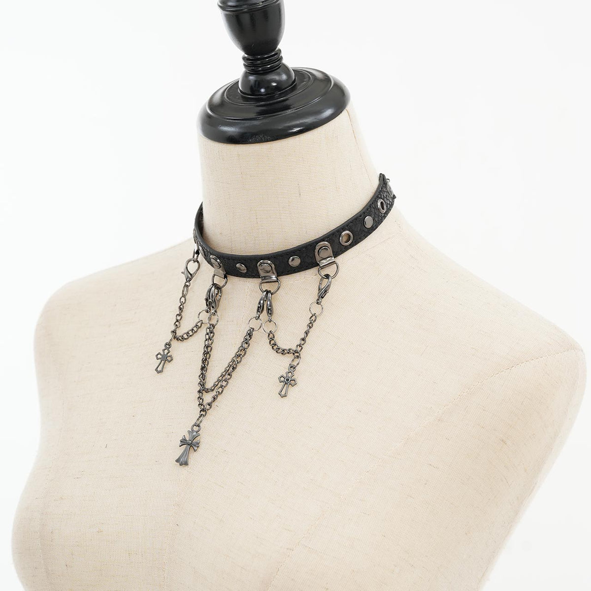 Fallen Vespers Choker