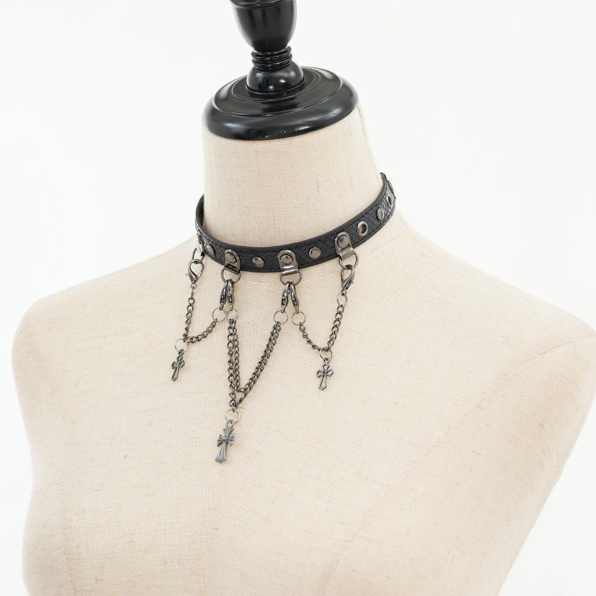Fallen Vespers Choker