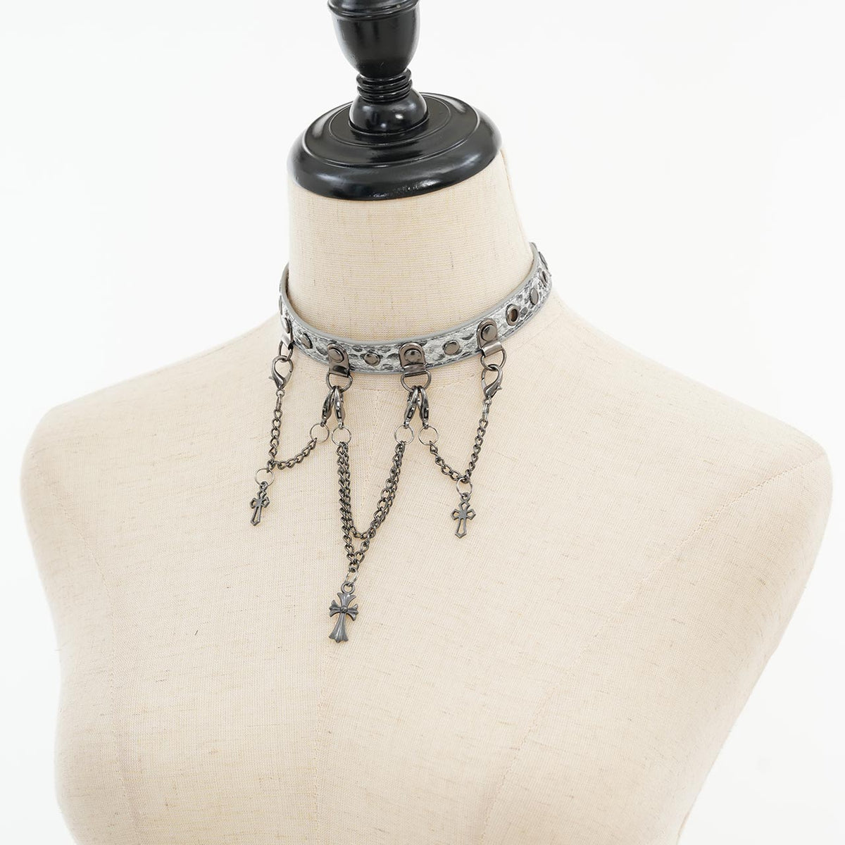 Fallen Vespers Choker