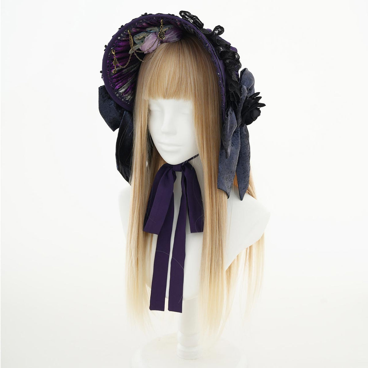 Villainess Elegance Bonnet