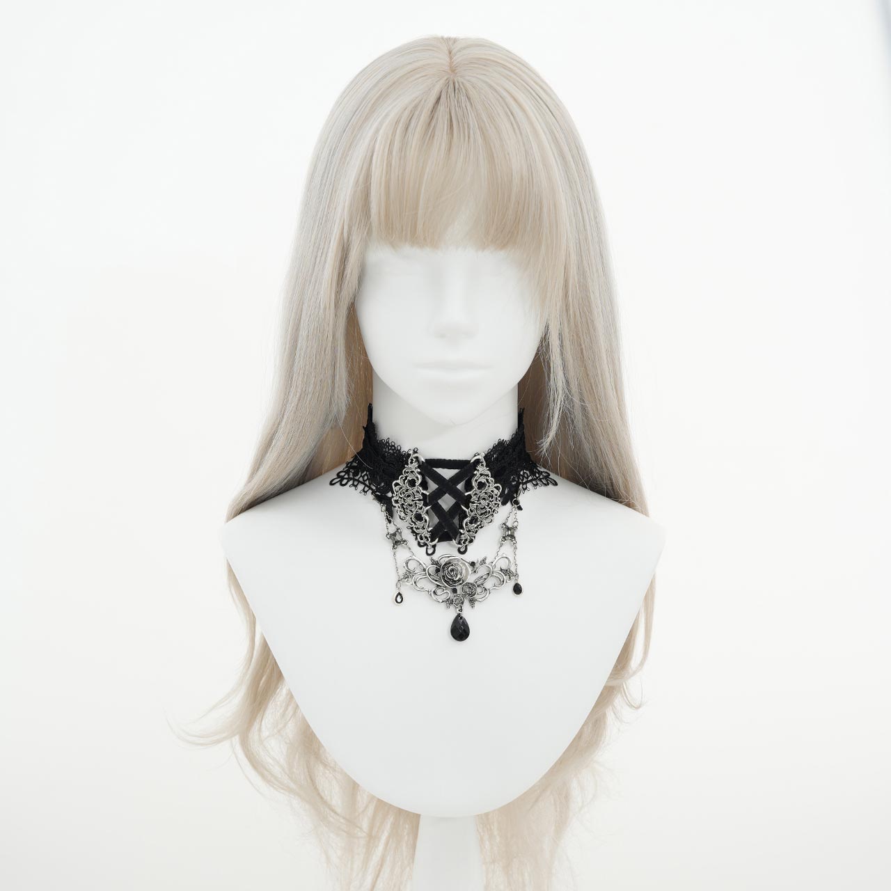 Larme d’Alice Lace choker