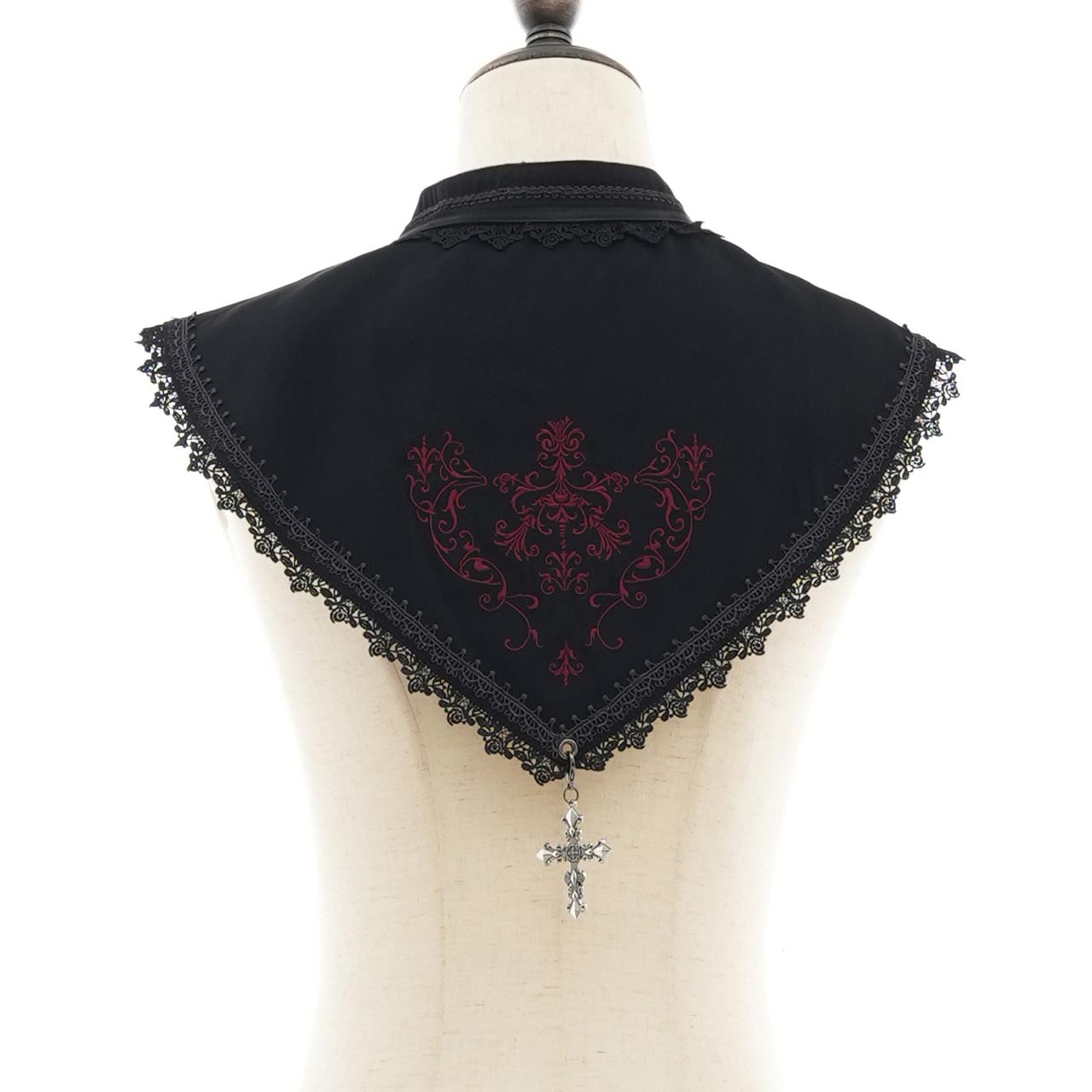 Whimsical Rosy Cats Rose Cross Detachable Collar