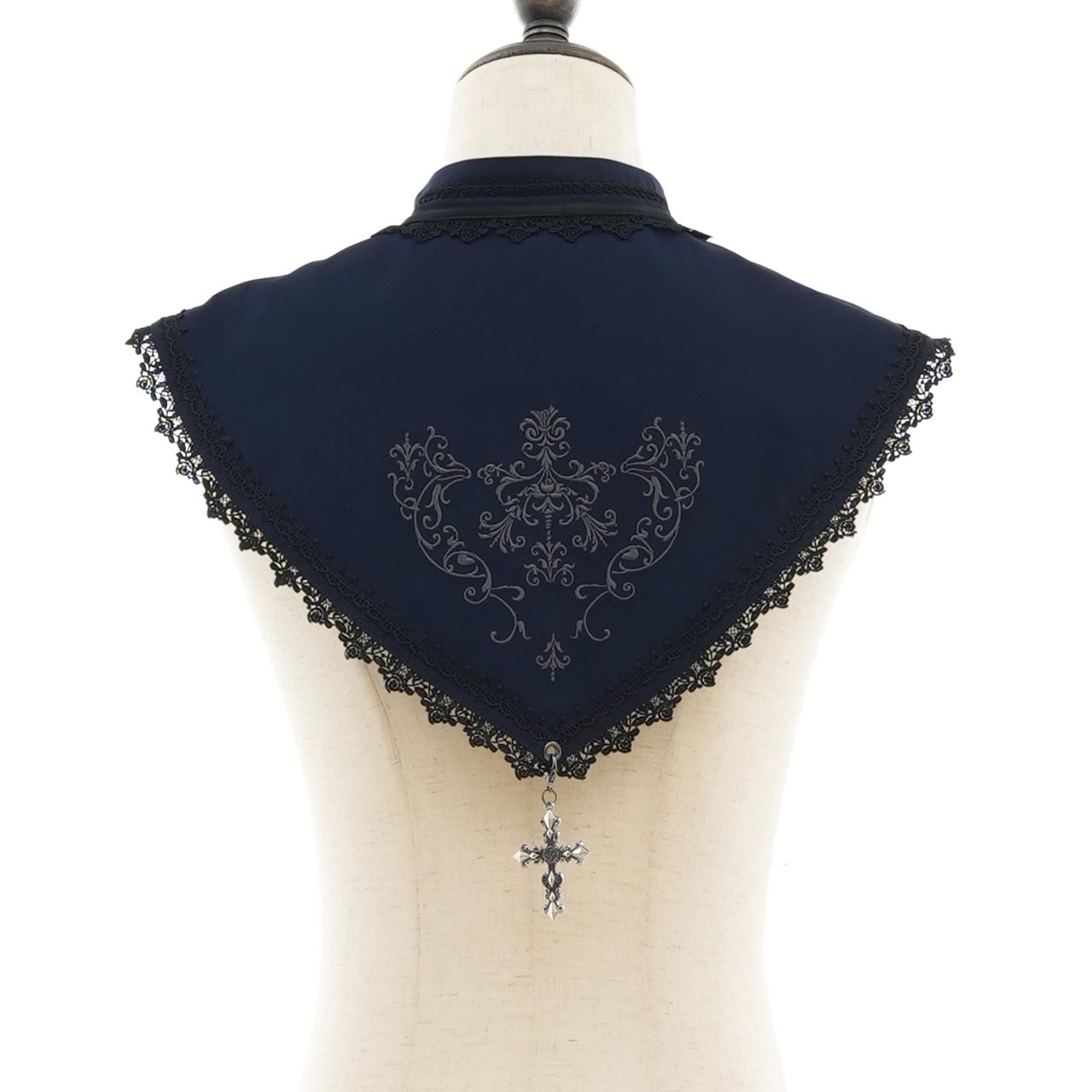 Whimsical Rosy Cats Rose Cross Detachable Collar